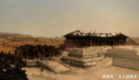 故宫的地板坏了,当工匠去修补的时候,大家才发现朱棣有多狠心!