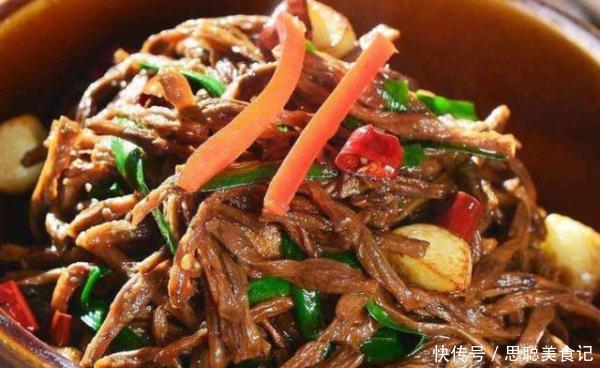 体内|这菜随便一炖,比鱼肉香,排出体内垃圾,嘴巴不臭,皮肤嫩显年轻