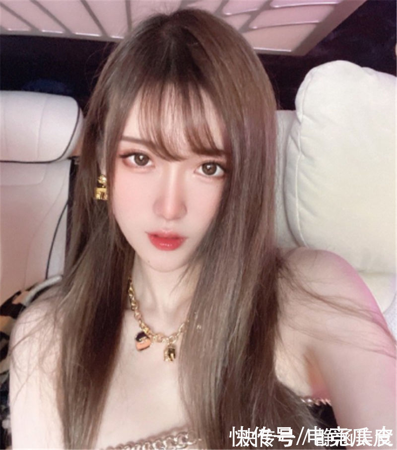 小姐姐|腐团儿新COS不露脸,粉丝却凭一点认出她!同为女神吉祥不服气了