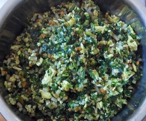 调饺子馅时，先放油还是先放盐大部分人分不清，难怪饺子不入味