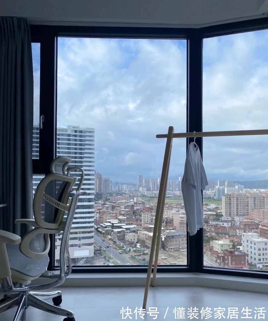 墙面|110㎡简约风,花费10W做橱柜,全屋“空无一物”,太舒适了