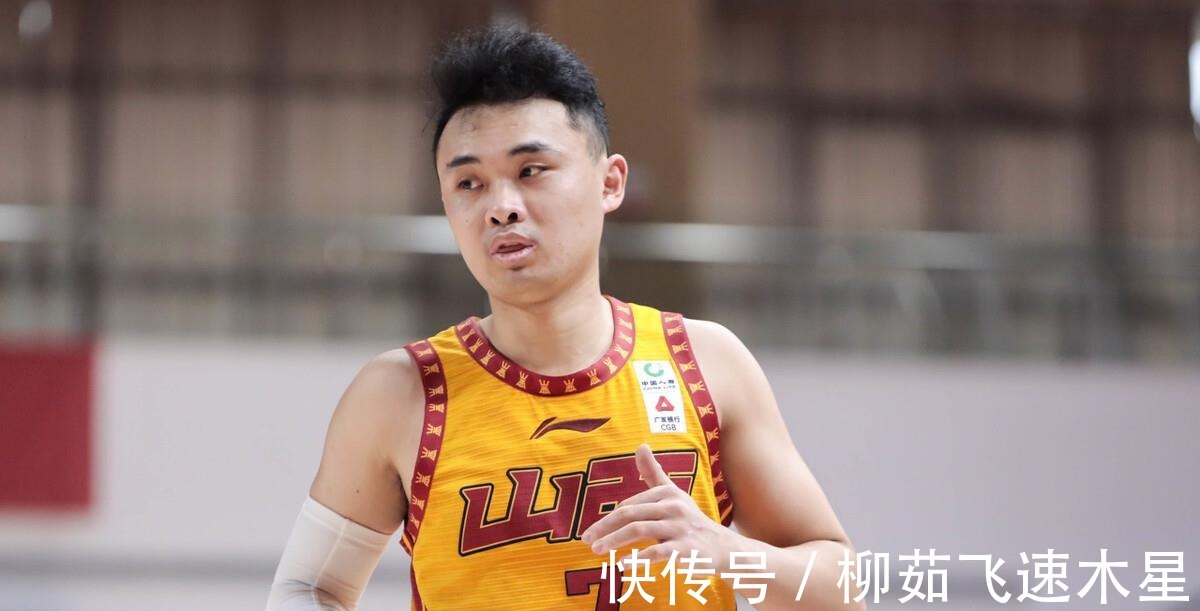 费尔德|双塔发威,林书豪开心,杨学增变阵失败,北京首钢大胜山西