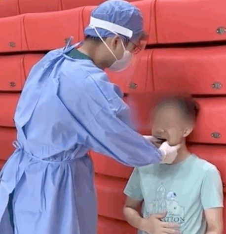 采集|男生核酸采样后下巴竟然“掉”了!这类人千万小心