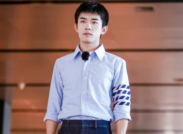  李宇春|央视选秀新综《华彩少年》将袭，网传嘉宾名单，这真没开玩笑吗？