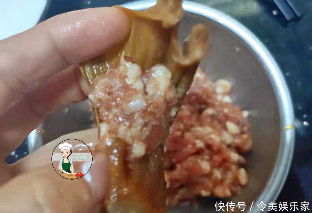 寓意|年夜饭必备此菜，蒸一蒸10分钟就好，好看好吃寓意好，待客有面子