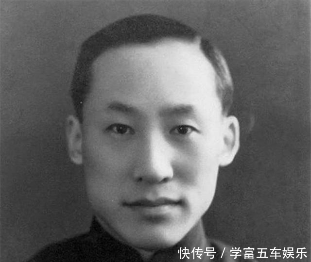 大师|3位民国大师同追一位校花,她自信放言:谁先成为博士我就嫁谁