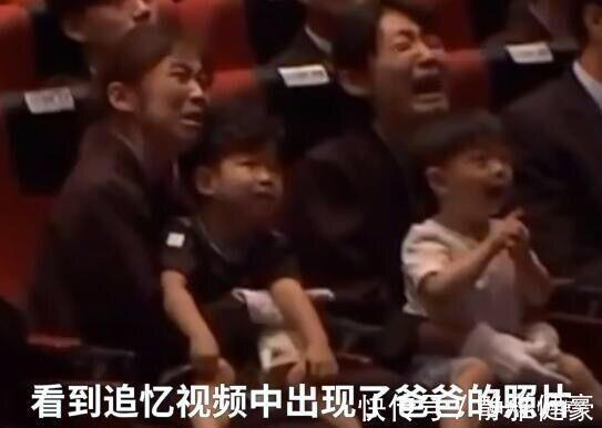亲爱的|追悼会上,宝宝看到爸爸照片后开心大喊“是爸爸”!众人泪目