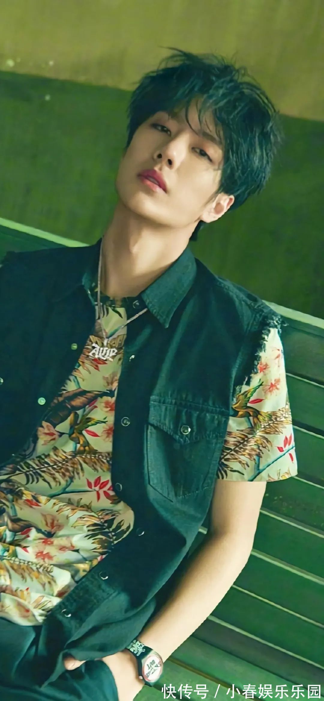 小姐姐壁纸丨一声梧叶一声秋,一点芭蕉一点愁,三更归梦三后