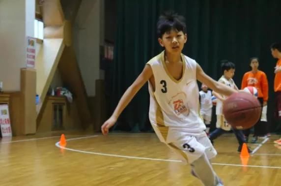 孩子|13岁男孩160cm，骨骺线快要闭合，想长高如何补救