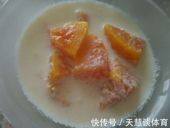 紫菜|哺乳期的宝妈适合常吃4种食物,不仅能促进奶水分泌,还能瘦身