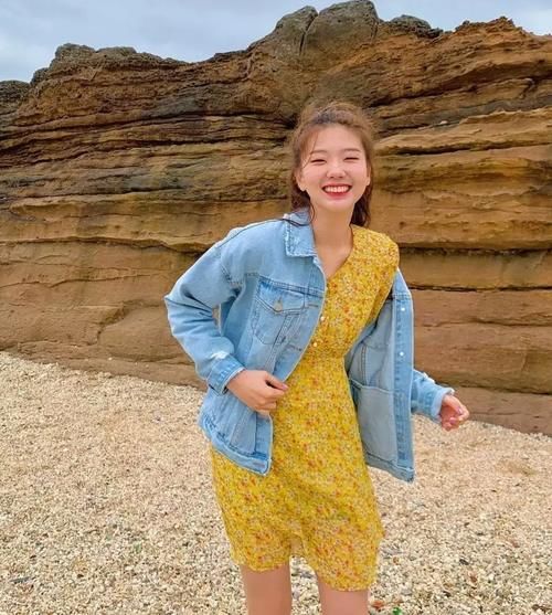 初春最时髦的3款连衣裙，5种搭配法则，掌握多种风格