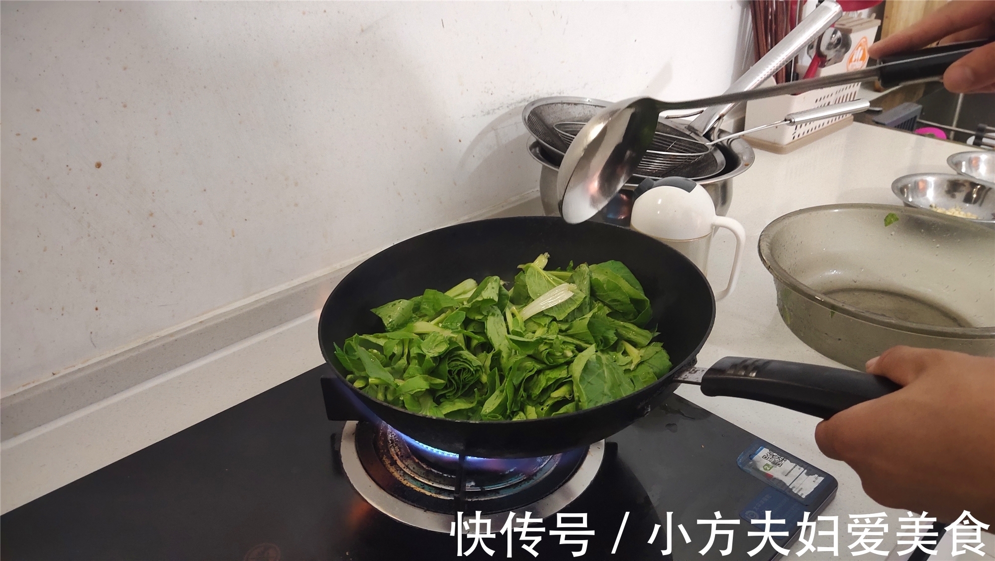 “爆炒青菜”记住这几个窍门，做出来清脆爽口不软，口感非常好！