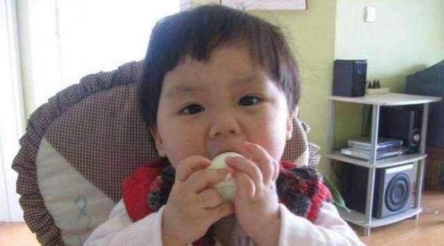 奶奶|2岁孩子食物中毒, 只因奶奶在鸡蛋中加了它, 这种错最不该犯