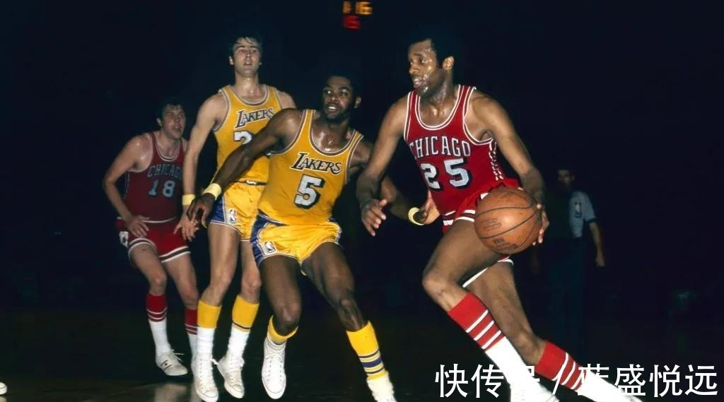 球员|美媒列出了效力NBA10个赛季以上,却从未缺席过季后赛的19名球员!