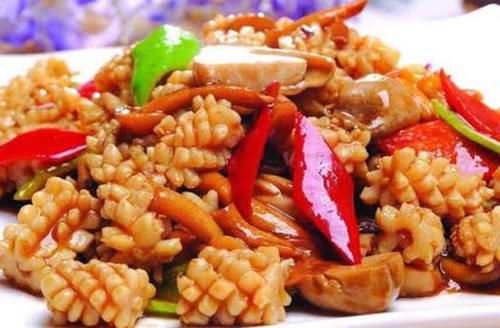 年夜饭，孩子馋的爽口菜，色泽艳丽，软韧香滑，一口一个吃着香