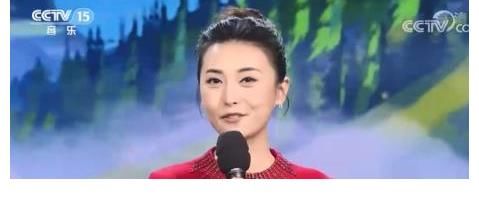 张舒越,任重道远,入职央视一套6个月了身份还是外景主持人