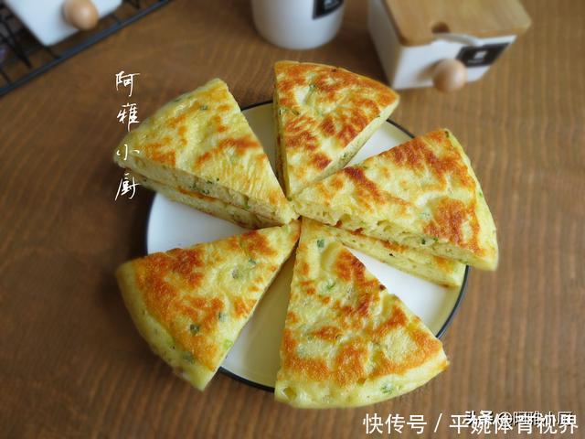 早餐饼别再出去买了,教你懒人做法,手不沾面10分钟出锅
