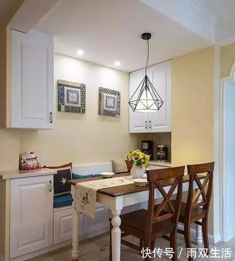 空间|小户型别买餐桌了，如今流行卡座餐厅，美观实用，关键还节省空间