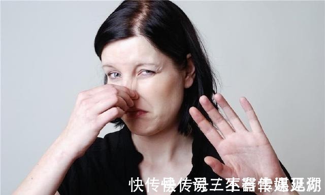 牙齿|女性开始衰老时的4个“丑态”,你若中招,一项运动可改善