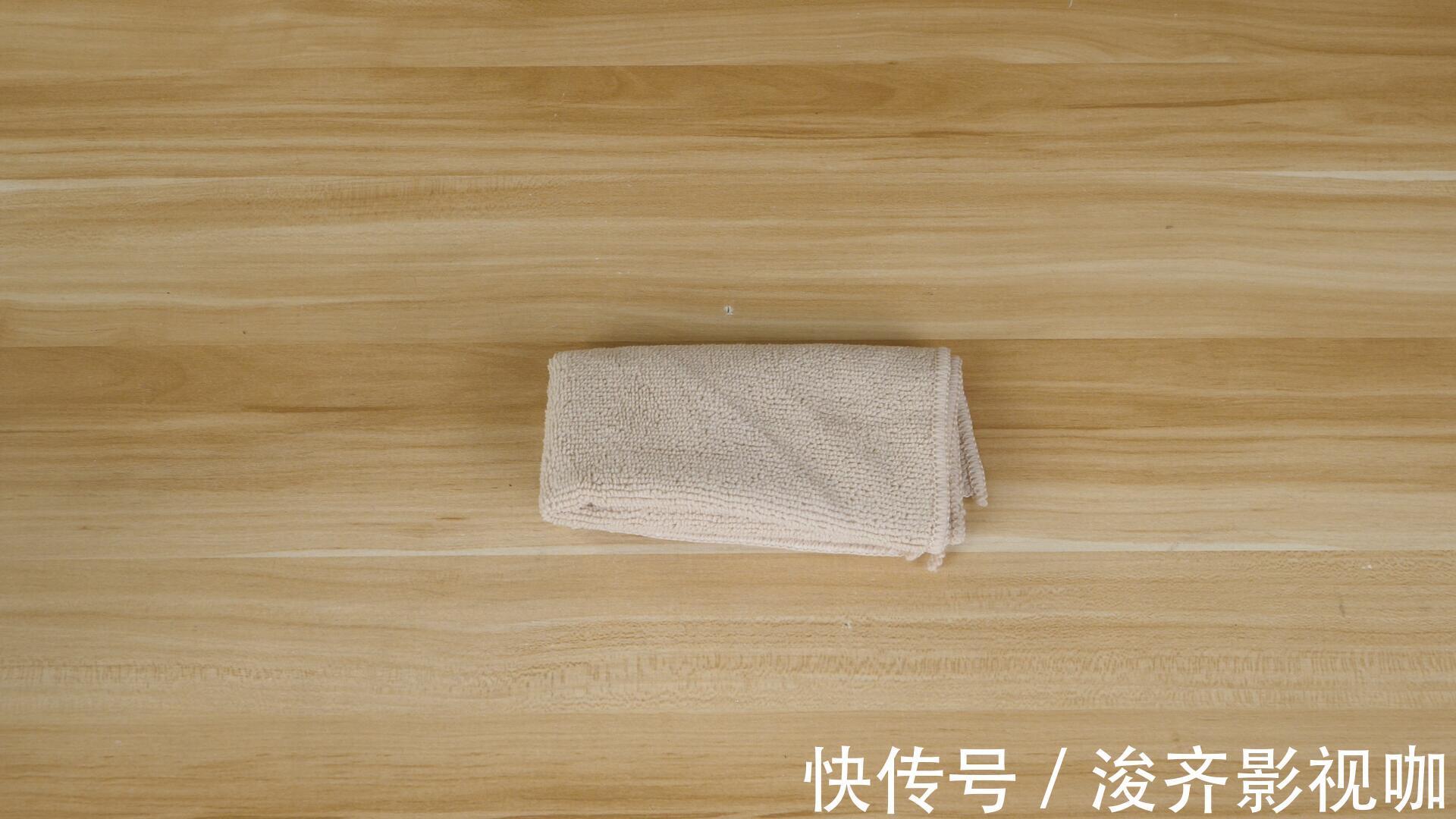 异味|冰箱里面放条毛巾，解决家家户户都困扰的一个难题，小窍门真实用