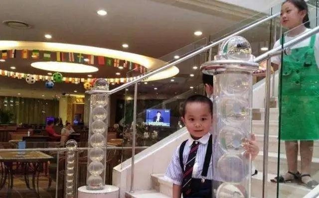 3岁认识三千字，5岁半能背600首古诗，神童王恒屹为何被质疑