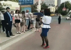 |搞笑GIF:嫂子你听我解释 事情不是你想象的那样