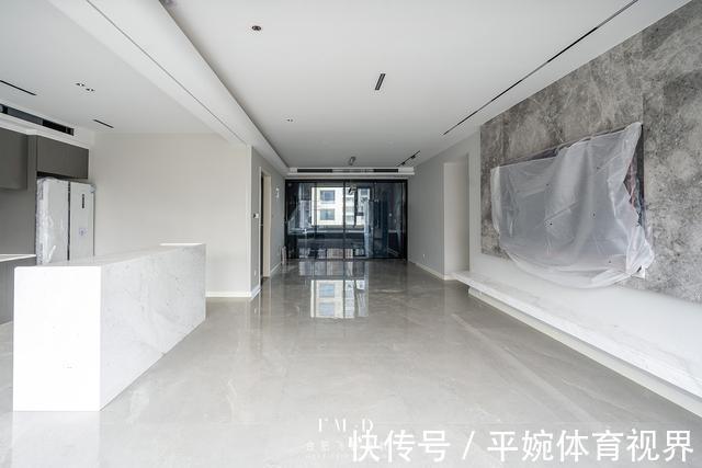 衣区|165㎡一梯一户大平层,改动4处细节换58㎡大横厅,不输别墅