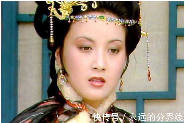 薛家$红楼梦:薛姨妈被贾母“软勒索”,有苦说不出,王夫人也无可奈何