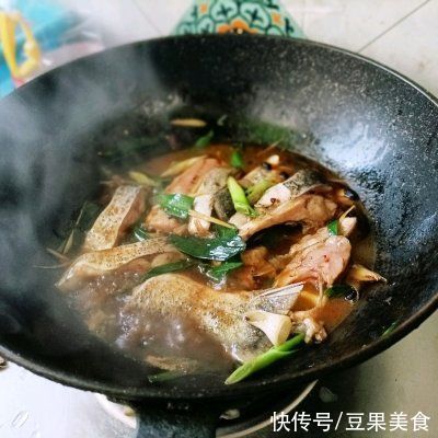 这道豆豉鲮鱼比米其林大厨做的还好吃