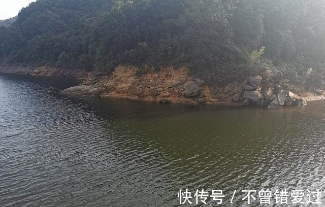 弄清水底地形,鱼道其实并不难找,找对爆护也真的不难