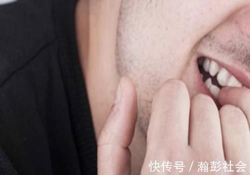 微量元素|孩子咬指甲的毛病可能不是缺营养,两种心理诱因,家长需自查