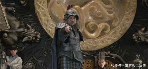 白马义从|三国中有3位枭雄,正史中武功高强无敌手,演义中咋就成了菜鸟?