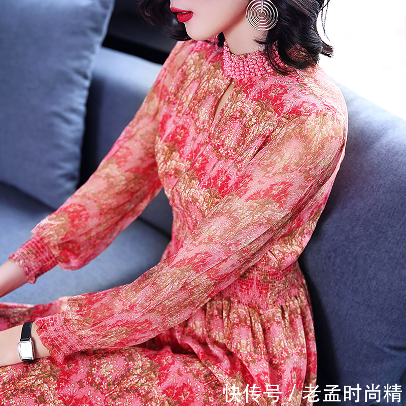 新款|穿衣要有小亮点!新款“欧式流苏斗篷”,一等一的美