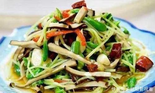 做凉拌菜时,记得加上两味调料,味道立马变好吃