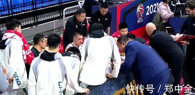 上海|山东爆冷胜上海!陶汉林22+碾压王哲林 哈神26+6 徐长锁扬眉吐气