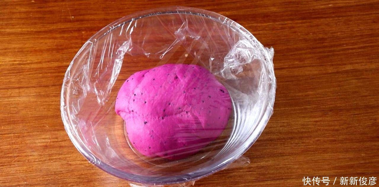 好吃|不要只是用面粉做糖蛋糕这是最好的制作方法它们有很多层酥皮,又甜又好吃