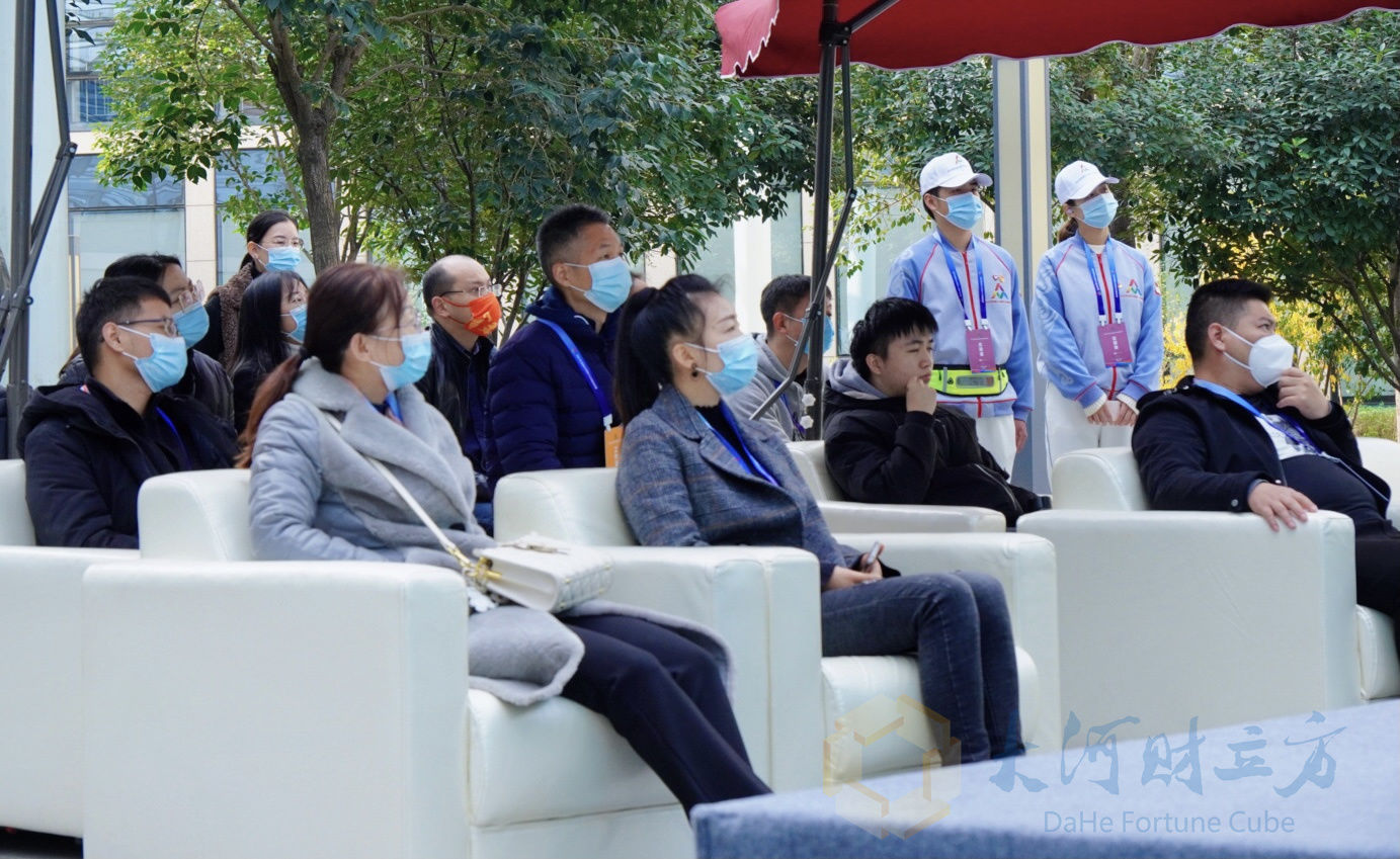 艾玛|郑州双创街区“豫见BOSS”活动进行中，艾玛医疗创始人分享最新创新成果