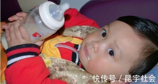 脾胃|儿科医生呼吁常见的3种早餐,脾虚又积食,尤其第一种,别坑娃