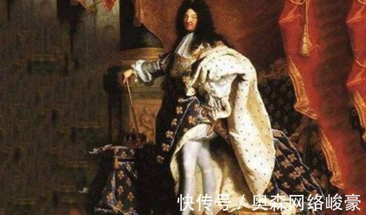 高筒靴|高跟鞋、丝袜、卫生巾, 这些你都不知道是为谁造的