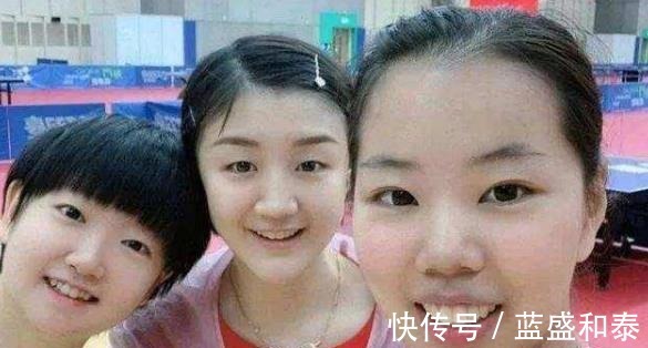 刘国梁|不让曼昱睡觉，孙颖莎洗澡为何喜欢和人说话坚强背后满满心疼！