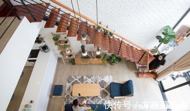 小花园|婚后不跟父母住,在隔壁再建一栋,小夫妻天天住新房三餐去老房吃!