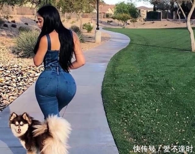 女孩子|140斤健身网红,腰臀比只有06,好身材让她魅力倍增