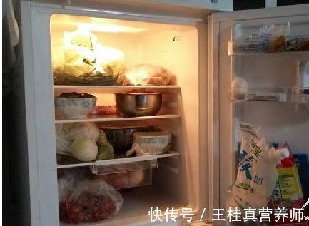 亚硝胺|用蔬菜汁冲泡奶粉引起婴儿中毒,提醒:预防亚硝酸盐食物中毒,做好4件事