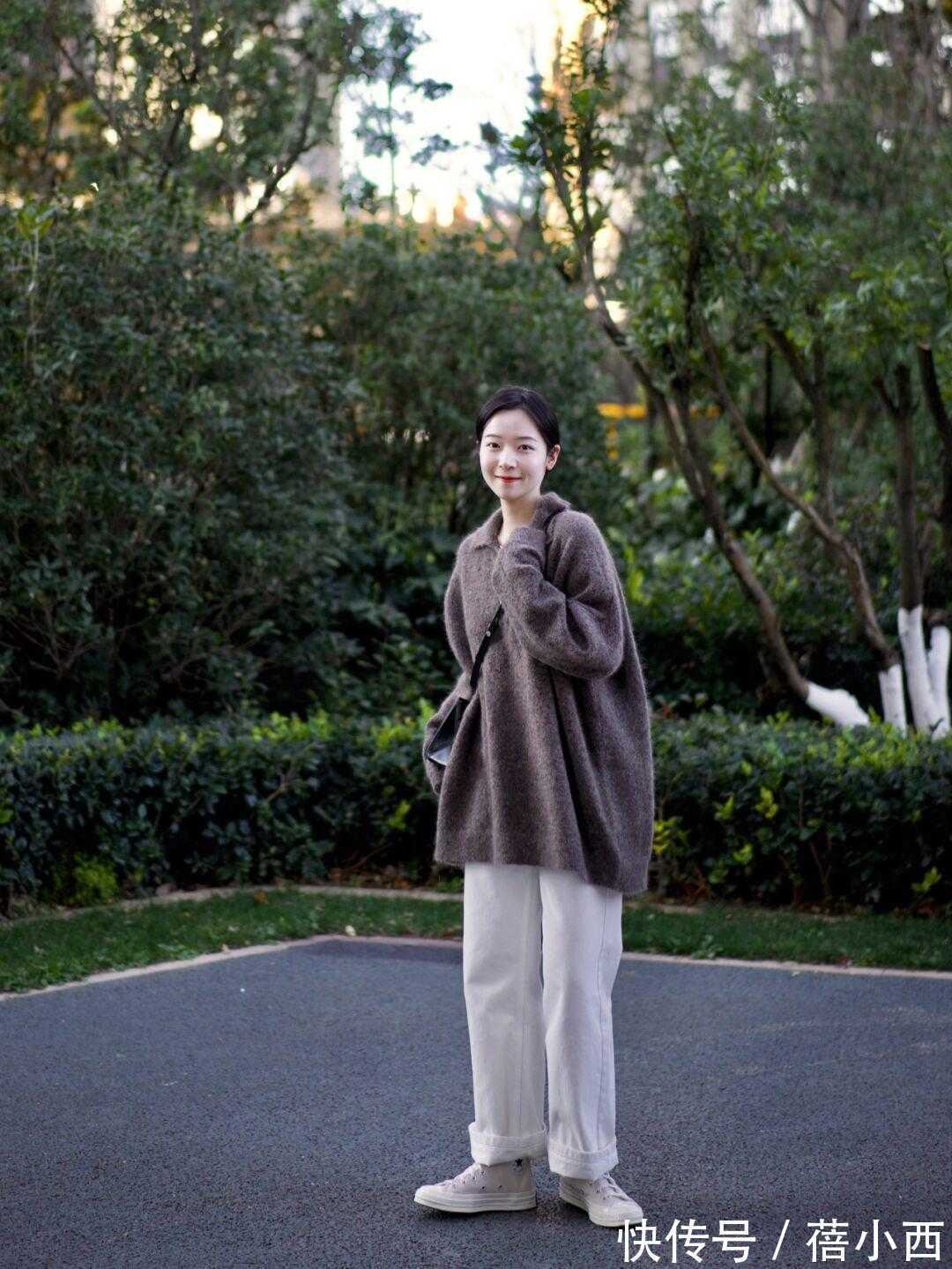 毛衣 穿“毛衣”下半身不知道怎么搭?建议这3条裤子,遮肉显瘦还百搭