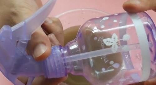 蚊香灰别倒掉了,加点花露水,解决了家家户户的烦恼,太实用了