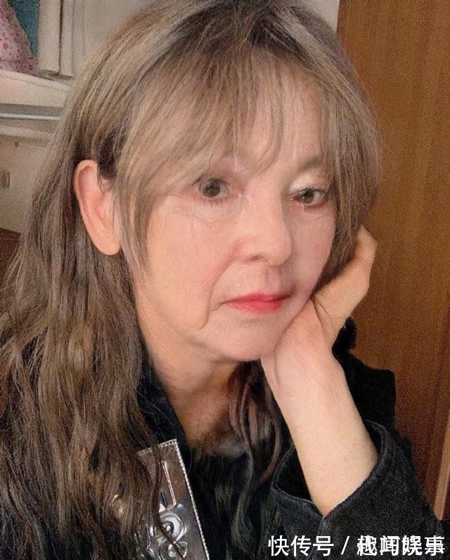 |当女星遇上老颜滤镜:杨超越搞笑,baby呆萌,唯独她盛世美颜