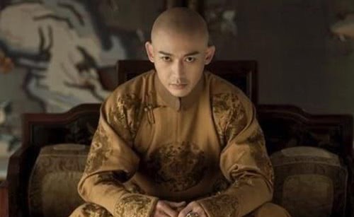 太子|嘉庆成为继承人后，乾隆为何让他去祭拜一个9岁的孩子？此人是谁？