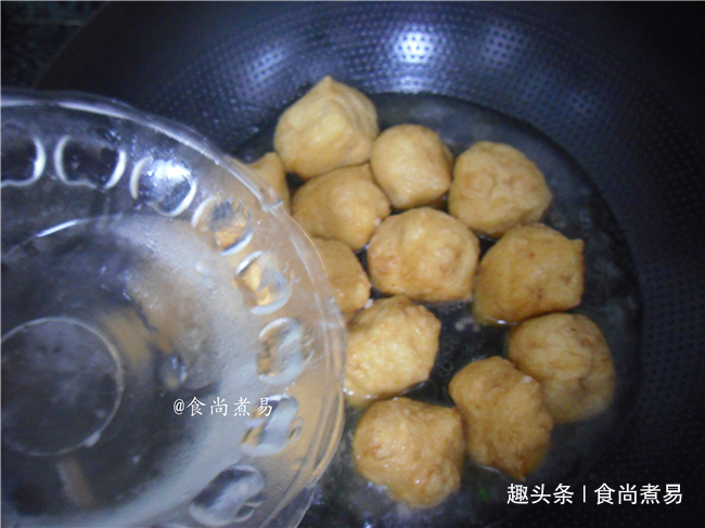 豆腐泡此做法,高端大气,饱满多汁百吃不厌,多数客家人都尝过