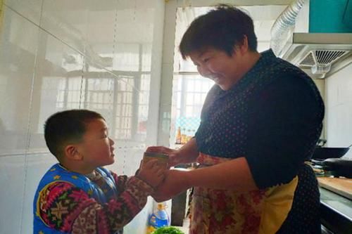 引导|这些孩子其实是“假聪明”，不及时引导，娃难有出息还可能吃大亏