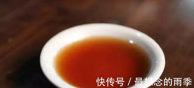 土壤|养花浇了“夺命水”，难怪烂根、黄叶，2种水“千万”别乱用